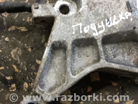 ФОТО Кронштейн передний для Hyundai ix35 I LM/EL Tucson (10-17) Київ
