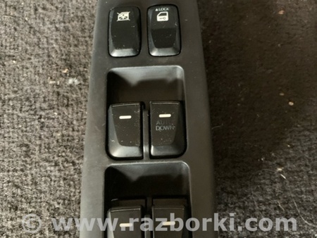 ФОТО Кнопка стеклоподъемника передняя правая для Hyundai ix35 I LM/EL Tucson (10-17) Київ