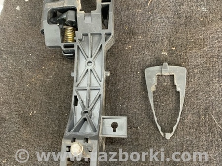 ФОТО Кронштейн ручки дверной задний правый для Hyundai ix35 I LM/EL Tucson (10-17) Київ