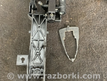 ФОТО Кронштейн ручки дверной задний правый для Hyundai ix35 I LM/EL Tucson (10-17) Київ