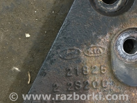 ФОТО Кронштейн передний для Hyundai ix35 I LM/EL Tucson (10-17) Київ