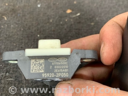 ФОТО Датчик удара передний правый для KIA Sorento 2 XM (09-14) Київ