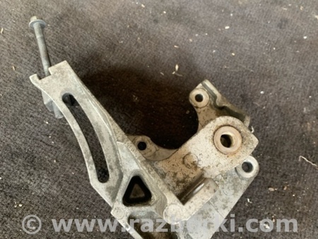 ФОТО Кронштейн для Subaru Forester SG S11 (02-08) Київ