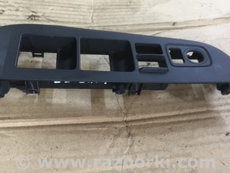 ФОТО Пластик салона передний правый для Subaru Outback V BS (14-21) Київ