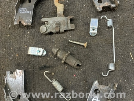 ФОТО Колодки ручника задние левые для KIA Sorento 2 XM (09-14) Київ