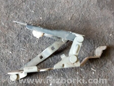 ФОТО Петли капота для Subaru Legacy IV BL/BP (03-09) Київ