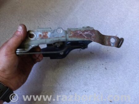 ФОТО Петли капота для Subaru Legacy IV BL/BP (03-09) Київ