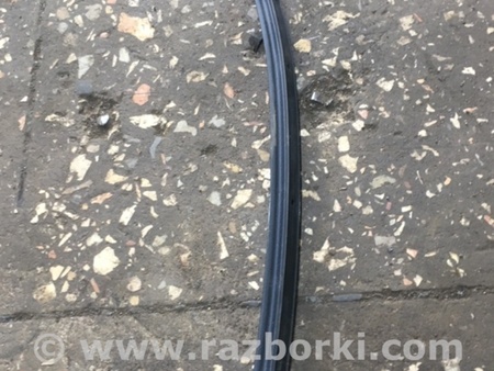 ФОТО Уплотнительная резинка задняя левая для Subaru Outback V BS (14-21) Київ