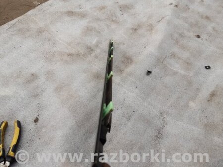 ФОТО Молдинг на дверь передний правый для KIA Sorento 1 BL (02-09) Київ