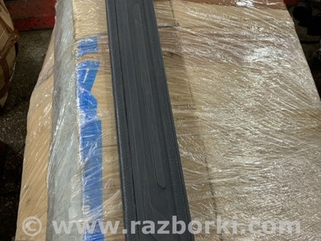 ФОТО Накладка на порог в салоне передняя правая для KIA Sorento 2 XM (09-14) Київ