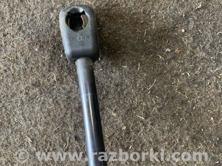 ФОТО Амортизатор капота передний правый для Mercedes-Benz E-CLASS W212 (09-16) Київ