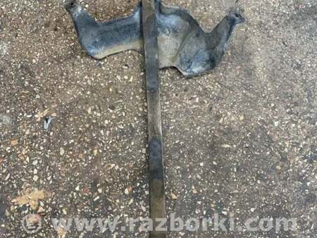 ФОТО Кронштейн правый для Subaru Forester SG S11 (02-08) Київ