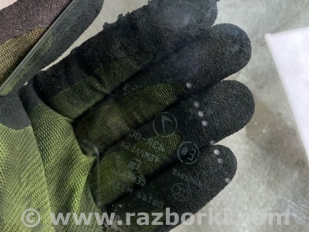 ФОТО Стекло задней правой двери для Subaru Forester SG S11 (02-08) Київ