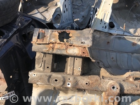 ФОТО Четверть задний левый для KIA Sorento 2 XM (09-14) Київ