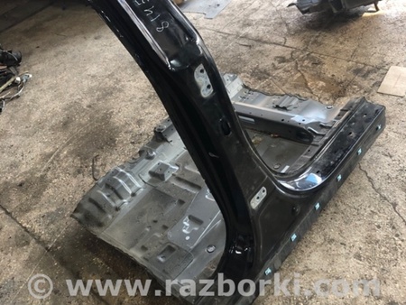 ФОТО Центральная стойка кузова правая для KIA Sorento 2 XM (09-14) Київ