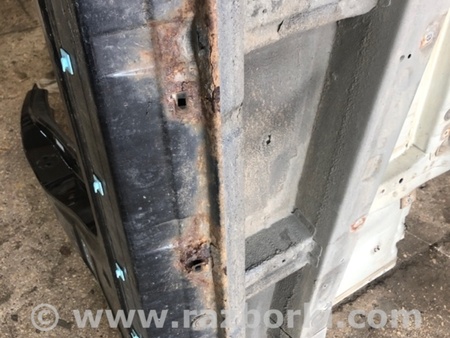 ФОТО Центральная стойка кузова правая для KIA Sorento 2 XM (09-14) Київ