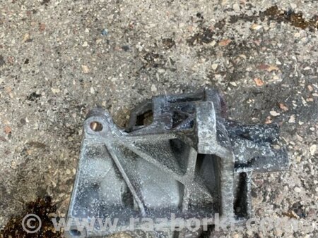 ФОТО Кронштейн для Subaru Forester SG S11 (02-08) Київ