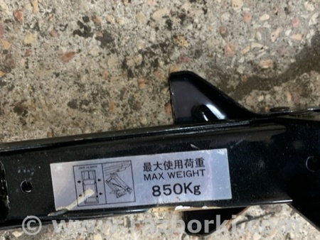 ФОТО Домкрат для Subaru Forester SG S11 (02-08) Київ