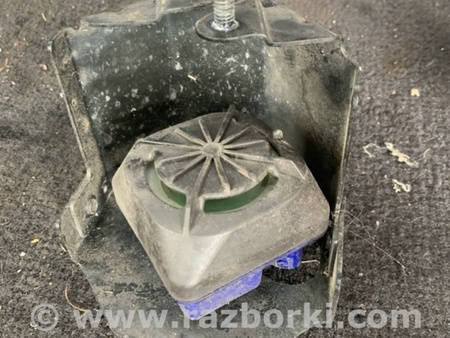 ФОТО Кронштейн передний левый для Mercedes-Benz E-CLASS W212 (09-16) Київ