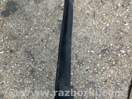 ФОТО Уплотнительная резинка передняя правая для KIA Sorento 2 XM (09-14) Київ