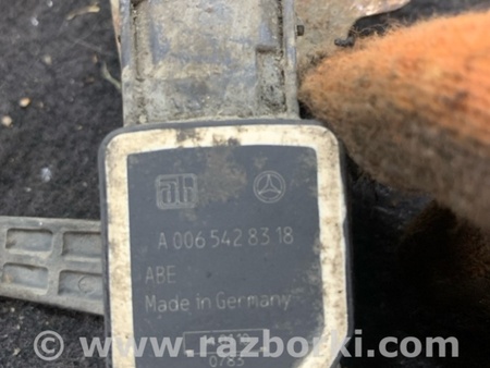 ФОТО Корректор фар передний левый для Mercedes-Benz E-CLASS W212 (09-16) Київ