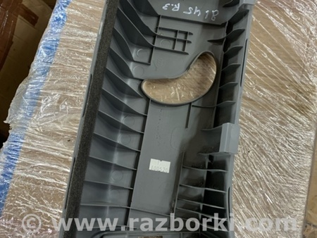 ФОТО Пластик салона задний правый для KIA Sorento 2 XM (09-14) Київ