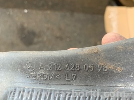 ФОТО Уплотнительная резинка передняя левая для Mercedes-Benz E-CLASS W212 (09-16) Київ