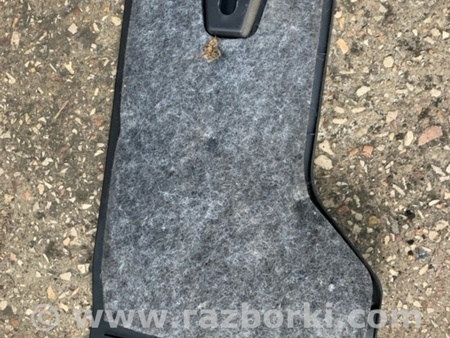 ФОТО Пластик салона передний правый для KIA Sorento 2 XM (09-14) Київ