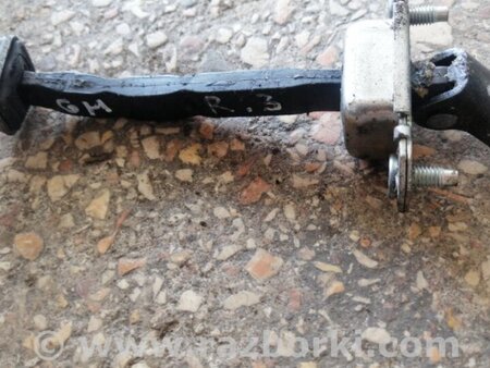ФОТО Ограничитель двери для Subaru Impreza GD/GG Киев