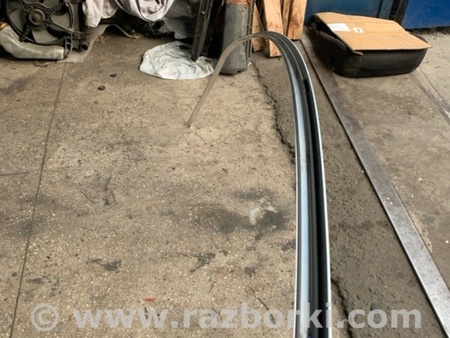 ФОТО Молдинг стекла левый для Mercedes-Benz E-CLASS W212 (09-16) Київ