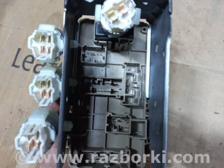 ФОТО Блок предохранителей для Subaru Forester SG S11 (02-08) Київ