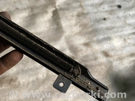 ФОТО Молдинг на дверь задний левый для Subaru Forester SG S11 (02-08) Київ