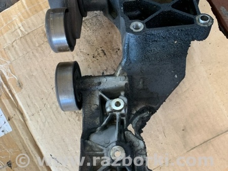 ФОТО Кронштейн для KIA Sorento 2 XM (09-14) Київ