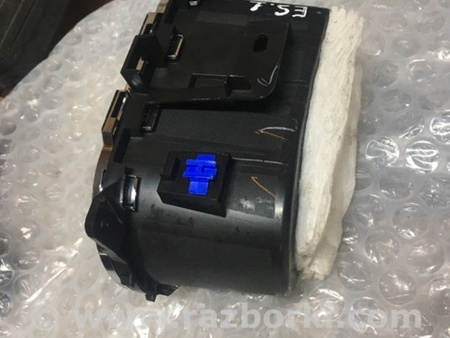 ФОТО Подстаканник для Subaru Outback V BS (14-21) Київ