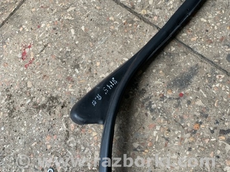 ФОТО Уплотнительная резинка передняя правая для KIA Sorento 2 XM (09-14) Київ