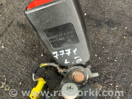 ФОТО Замок Ремня Безопасности задний левый для Mercedes-Benz E-CLASS W212 (09-16) Київ