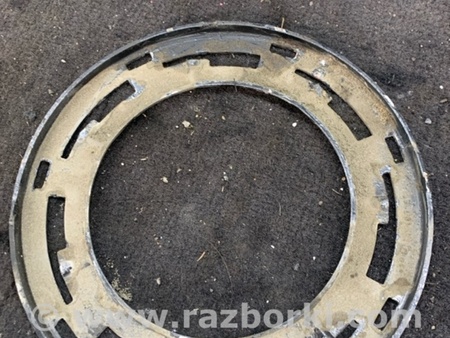 ФОТО Кронштейн правый для Mercedes-Benz E-CLASS W212 (09-16) Київ