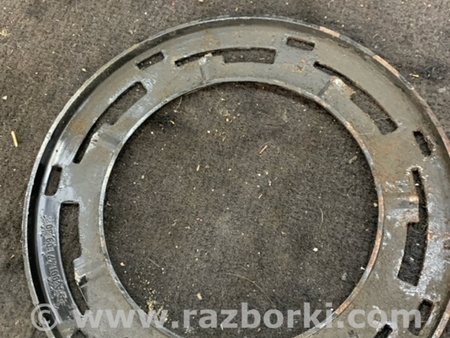 ФОТО Кронштейн левый для Mercedes-Benz E-CLASS W212 (09-16) Київ