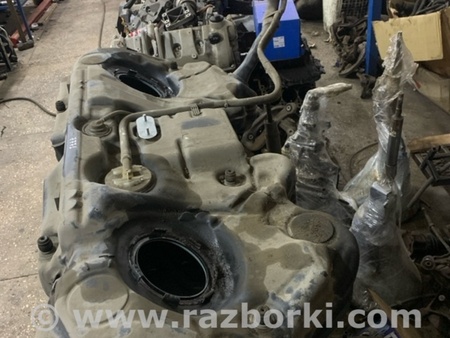 ФОТО Бензобак для Mercedes-Benz E-CLASS W212 (09-16) Київ