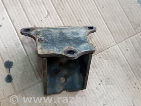 ФОТО Кронштейн передний правый для KIA Sorento 1 BL (02-09) Київ