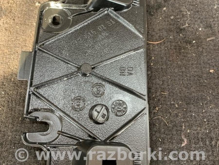 ФОТО Кронштейн передний левый для Mercedes-Benz E-CLASS W212 (09-16) Київ