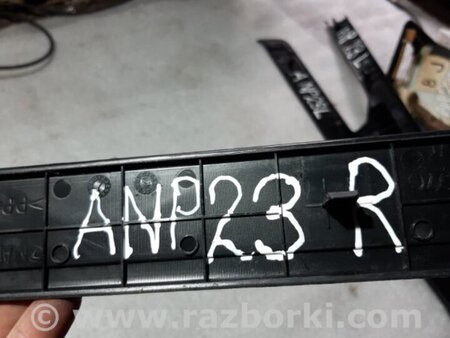 ФОТО Накладка на порог в салоне передняя правая для Subaru Legacy IV BL/BP (03-09) Київ