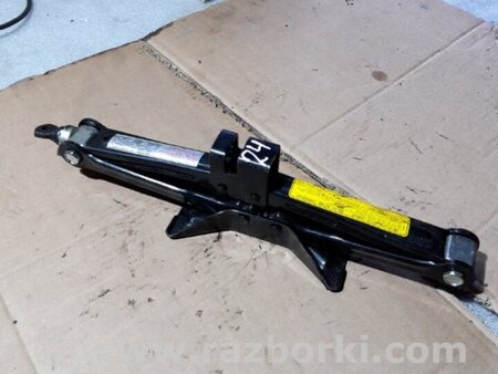 ФОТО Домкрат для KIA Sportage SL (10-16) Київ