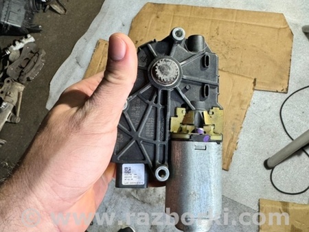 ФОТО Моторчик люка для KIA Sportage SL (10-16) Київ