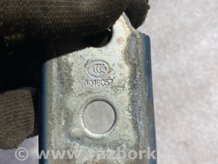 ФОТО Петля двери правая для KIA Sportage SL (10-16) Київ