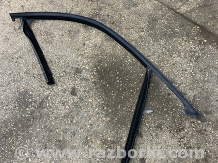 ФОТО Направляющая стекла передняя правая для Mercedes-Benz E-CLASS W212 (09-16) Київ