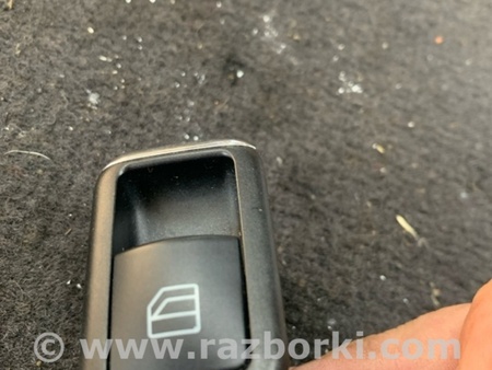 ФОТО Кнопка стеклоподъемника задняя левая для Mercedes-Benz E-CLASS W212 (09-16) Київ