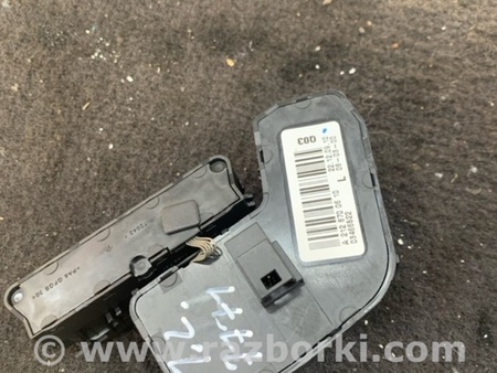 ФОТО Кнопки прочие левые для Mercedes-Benz E-CLASS W212 (09-16) Київ