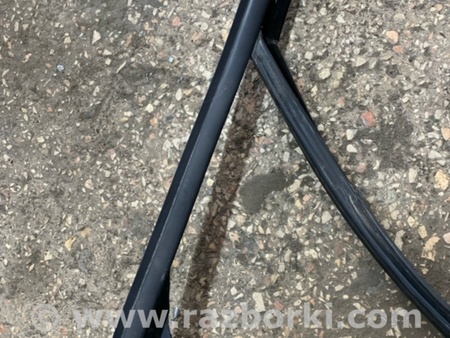 ФОТО Направляющая стекла передняя левая для Mercedes-Benz E-CLASS W212 (09-16) Київ