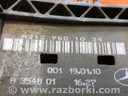 ФОТО Кронштейн ручки дверной задний левый для Mercedes-Benz E-CLASS W212 (09-16) Київ